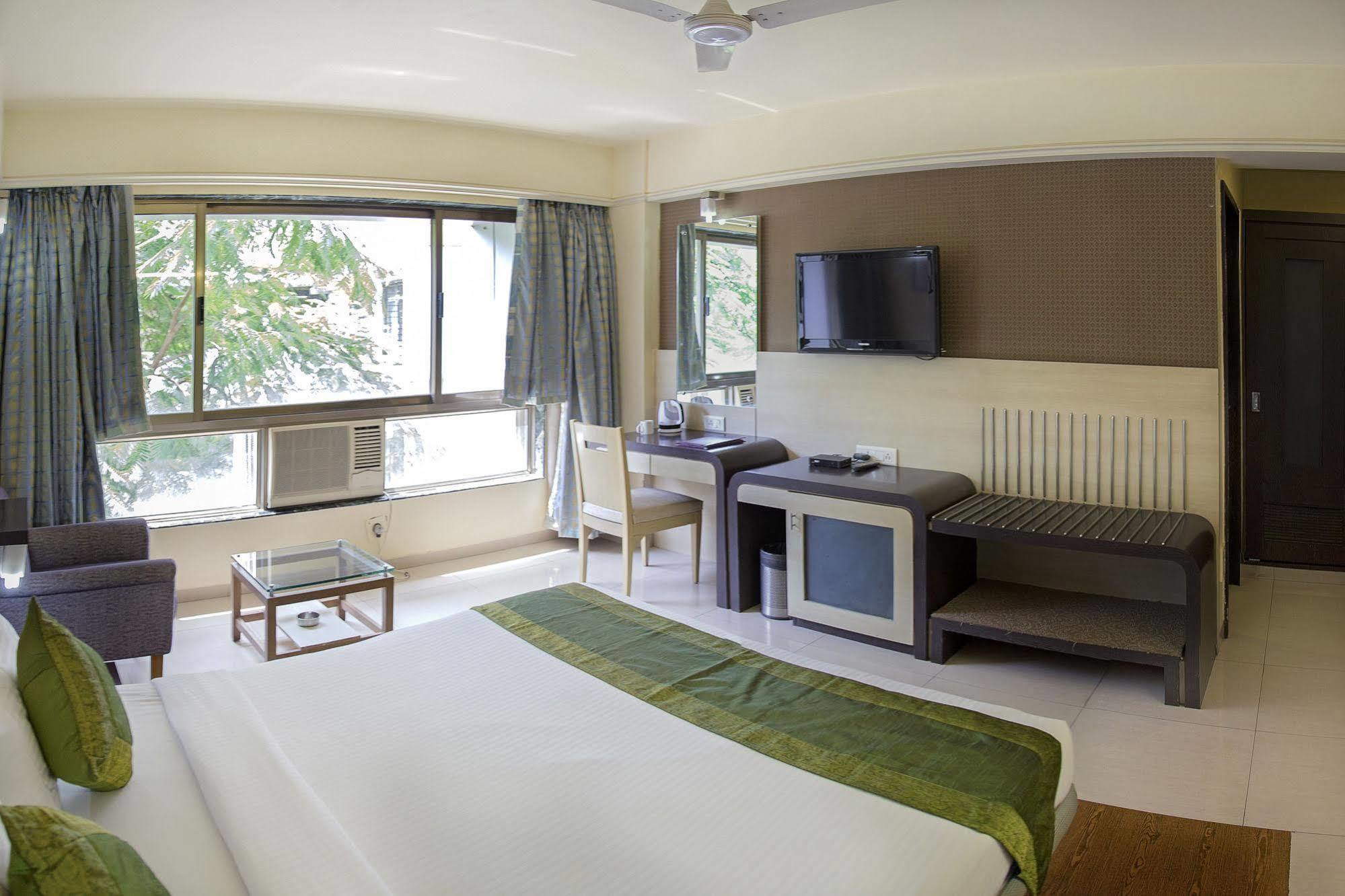 Treebo Archana Residency Thane Exterior photo